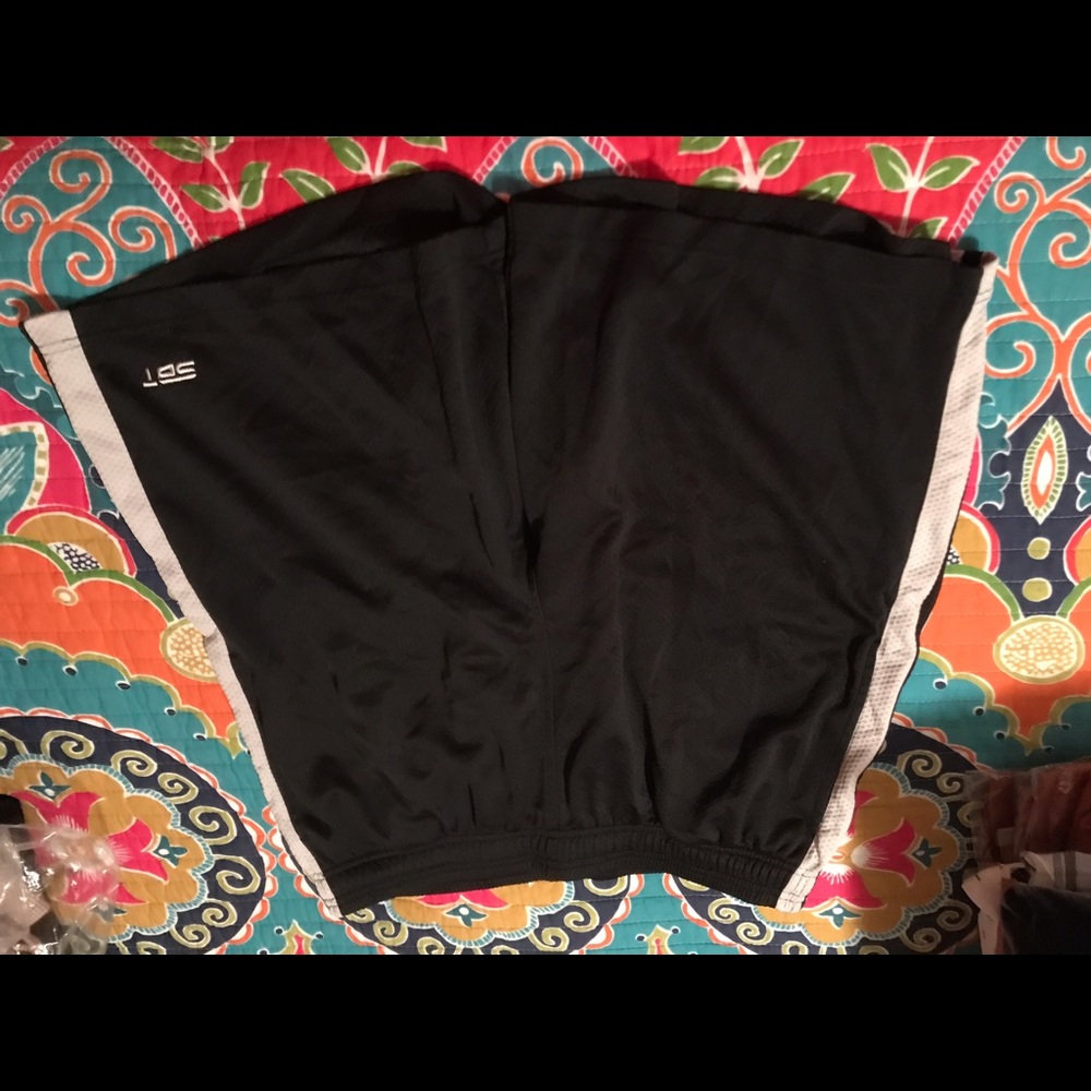Men’s athletic shorts